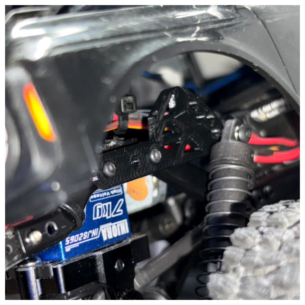TRX4M Front Shock Strut Upgrade 4 Wheel Drive Axial Suspension Parts Shock Tower Support Enhance Performance