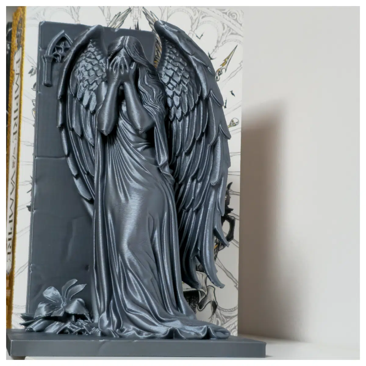 Gothic Angel Book Stand Right Side Book Holder Desktop Stand Page Book Protection Creative Shelf Accessories