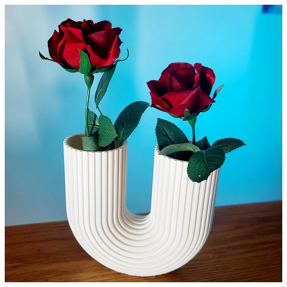 modern u shaped ceramic vase for living room contemporary curved glass flower holder for home decor minimalist arch vase centerpiece