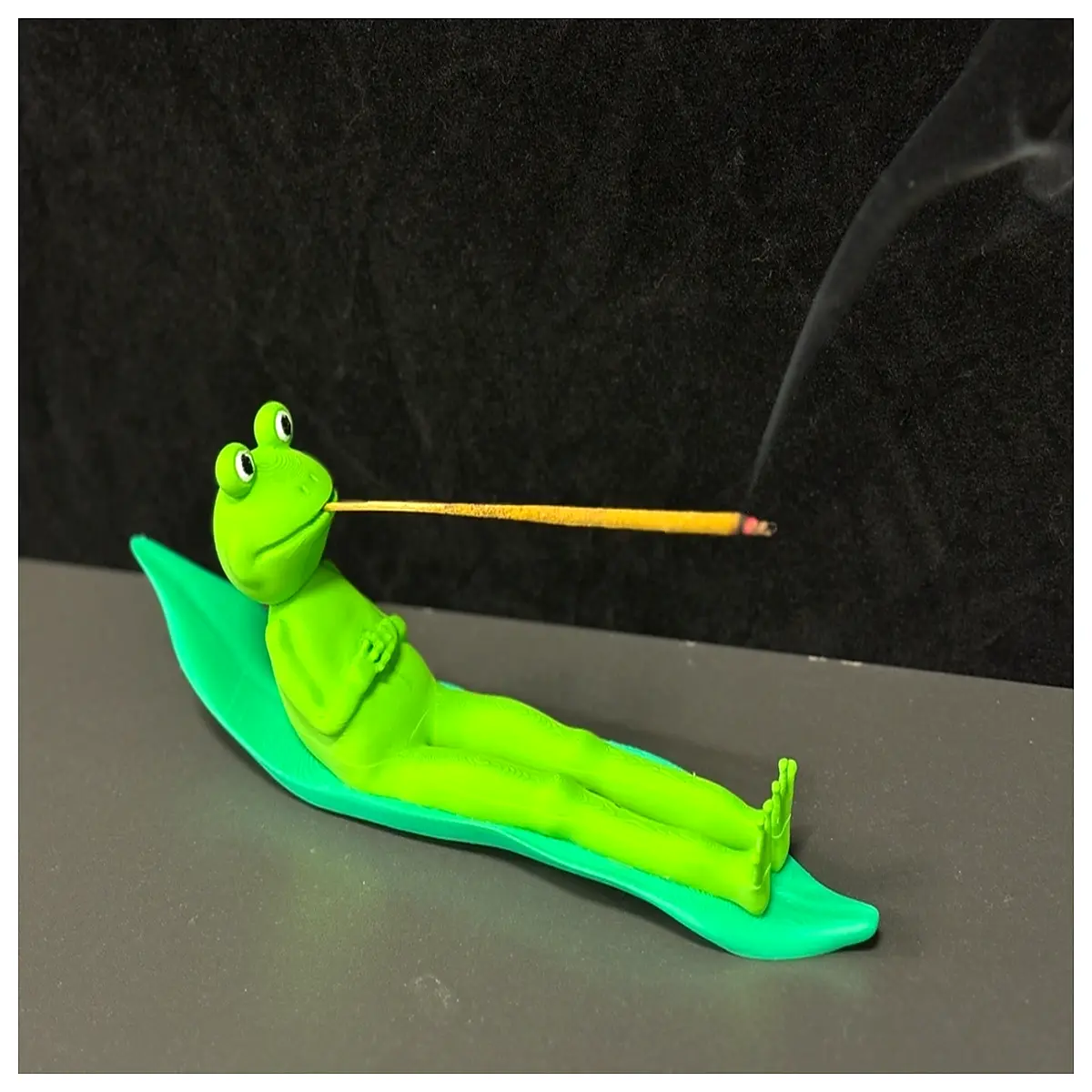 Incense Holder Shaped Desktop Incense Burner Fragrance Oil Diffuser Home Decor Accessory Incense Accessories
