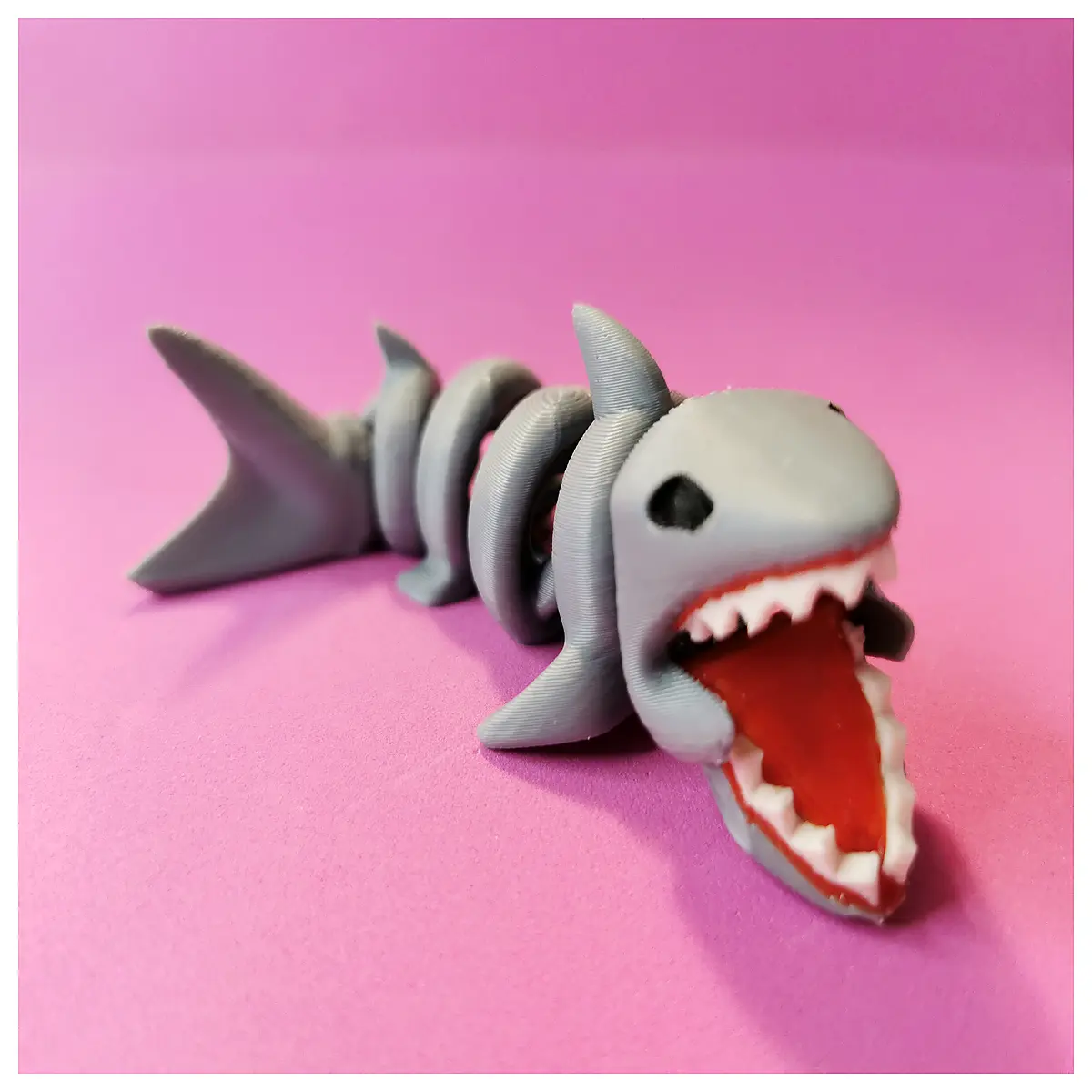 New Movable Shark Stress Relief Toy V20 Fidget Puzzle Gift Anxiety Relief Fun Deformation Toy