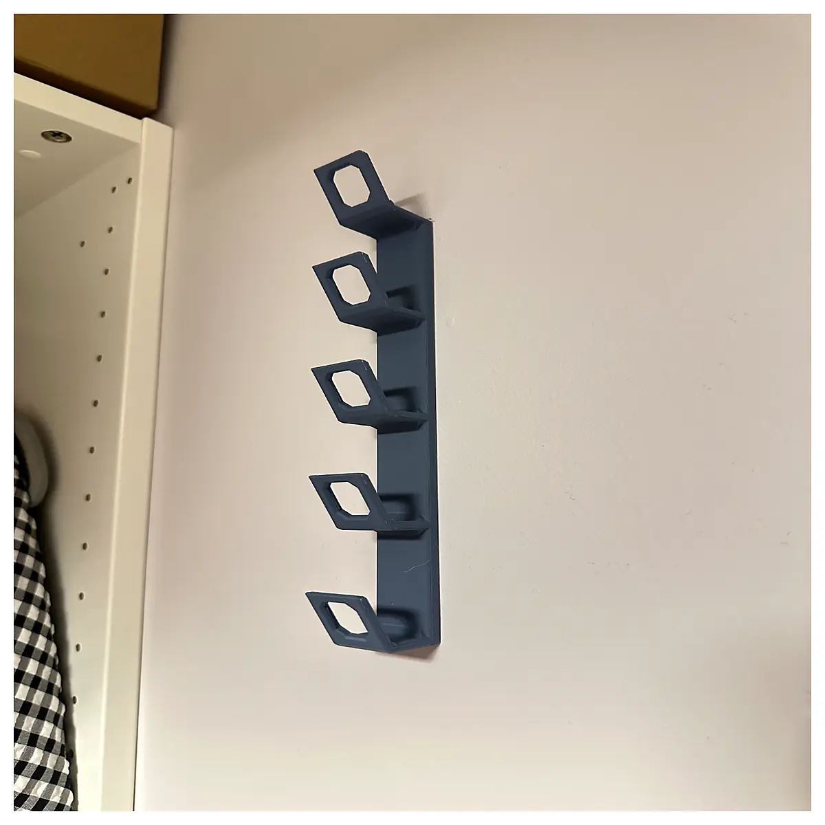Hat Organizer Hook Wall Mounted Hat Rack Storage System Hanging Display Stand for Caps Hats