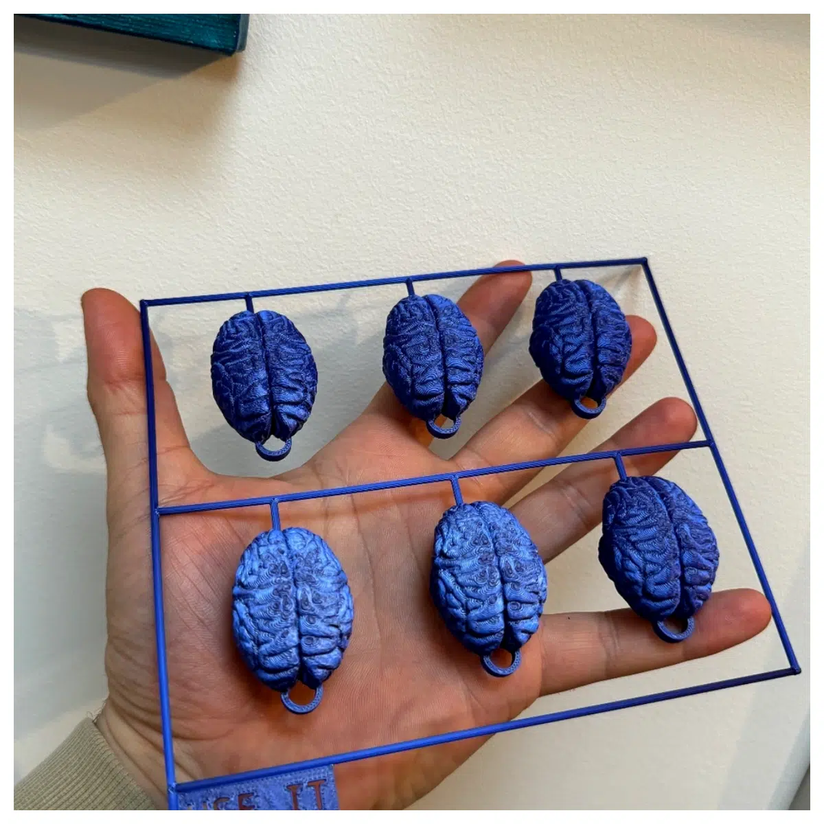 brain puzzle keychain fidget toy for adults stress relief anxiety management gift brain teaser ring