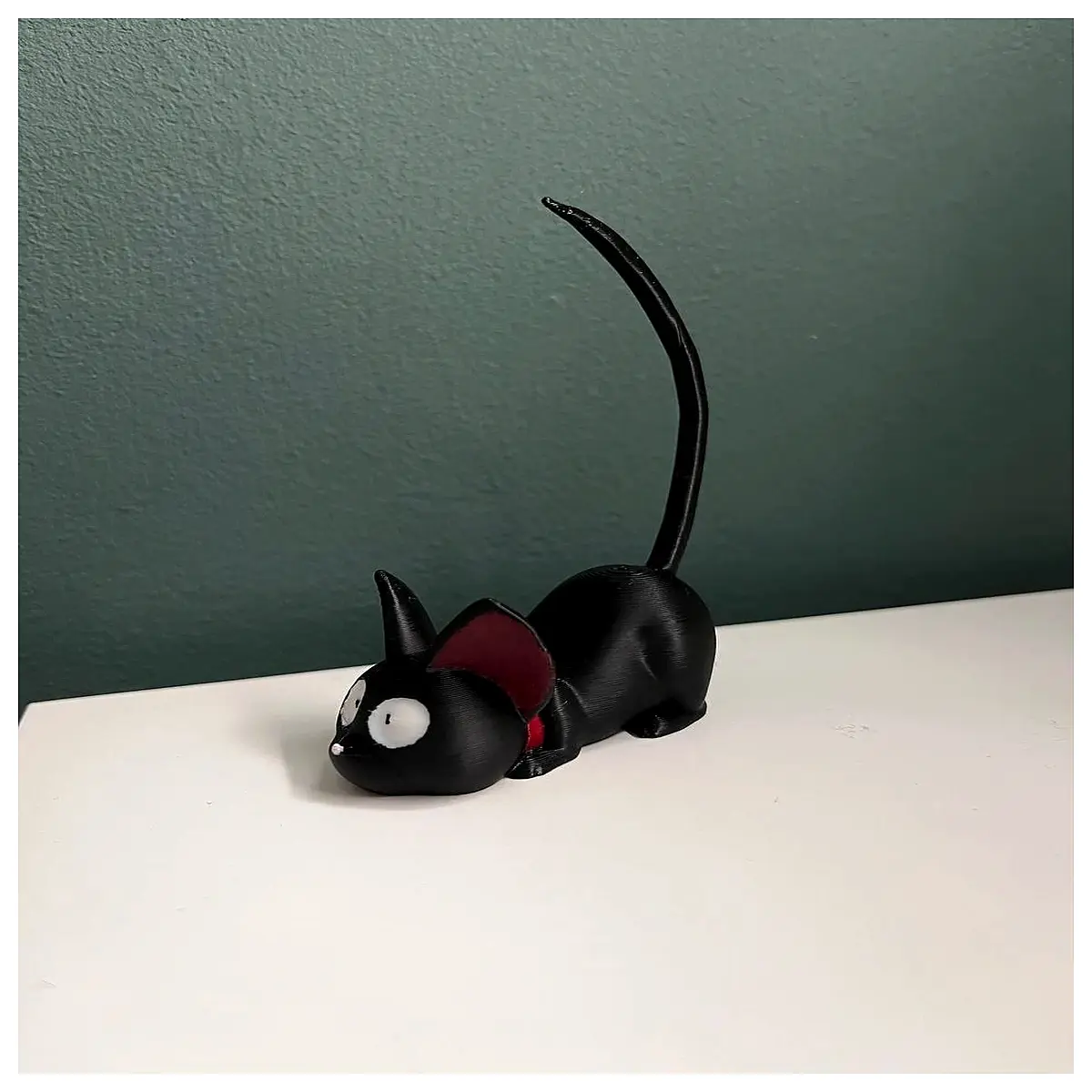 Chihiro Cat Studio Model Toy Collectible Japanese Anime Merchandise