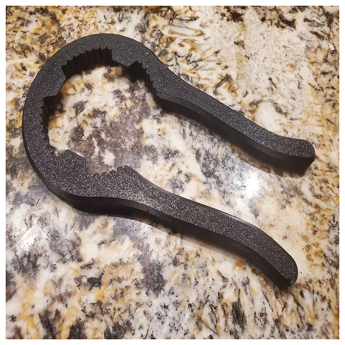 duty bottle opener for 85mm to 95mm wide caps industrial keg tap tool