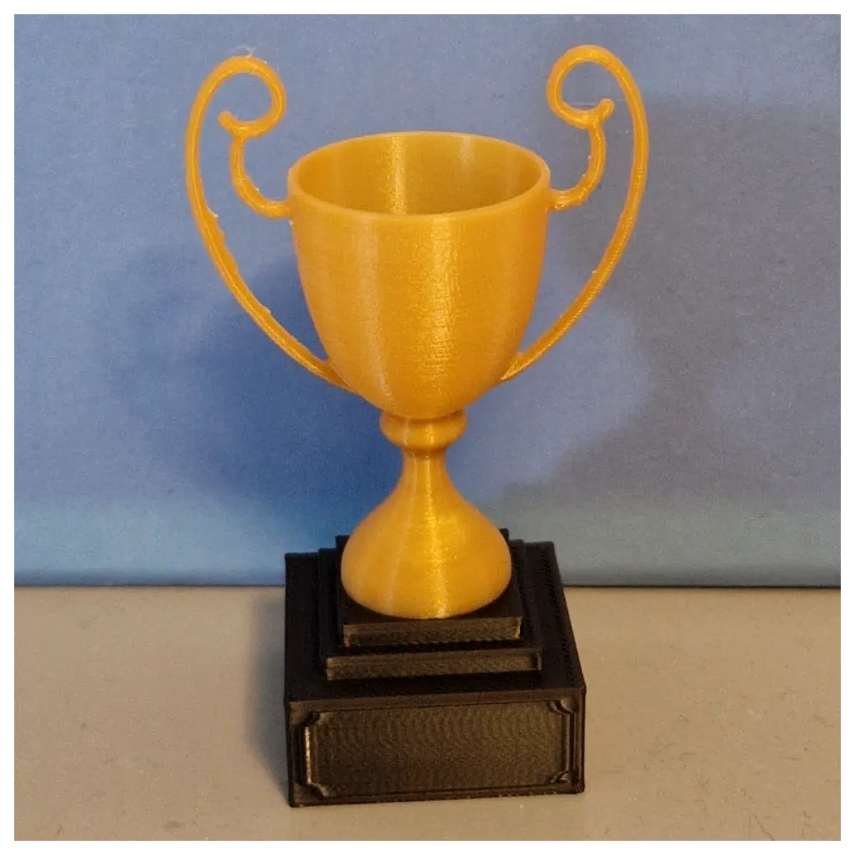 Classic Trophy Award Display Ceremony Gift Party Decoration Trophy Celebration Prize Wholesale Trophy Supply