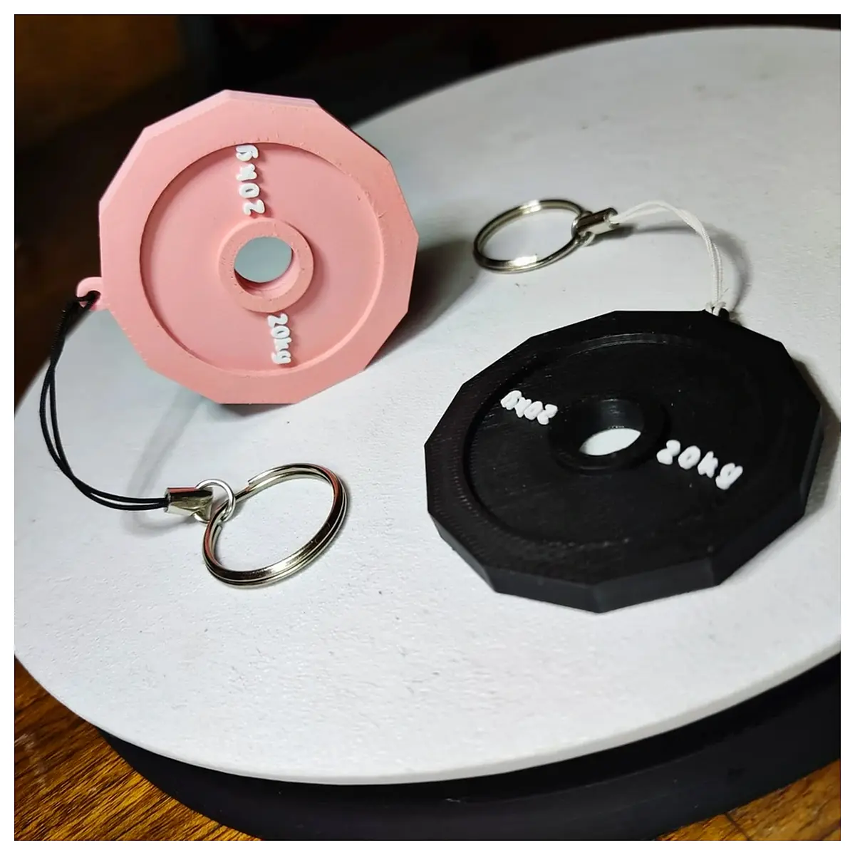 Keychains Gym Dumbbell Plates Fitness Accessories Gym Keyring Dumbbell Plates Exercise Equipment