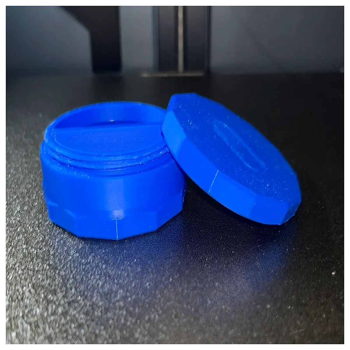 Dual Chamber Pill Container Screw Cap Lid Capsule Storage Medication Organizer Pharmaceutical Accessories