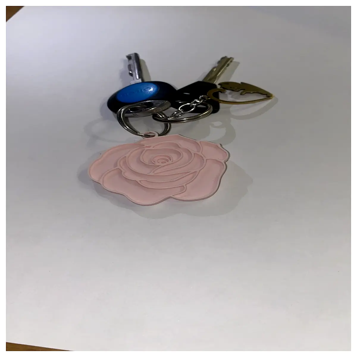 Rose Flower Keychain Simple Romantic Decoration Girlfriend Friend Small Cute Key Chain