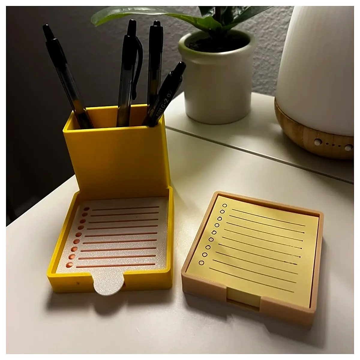 Sticky Note Holder Stand Desk Note Organizer Vertical Post it Shelf Office Supplies Minimalist Design