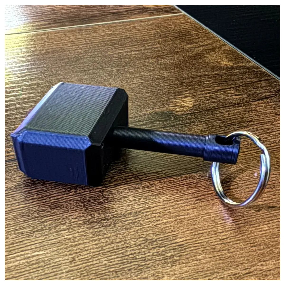 mjolnir keychain thor hammer metal pendant for men gifts cosplay prop accessories