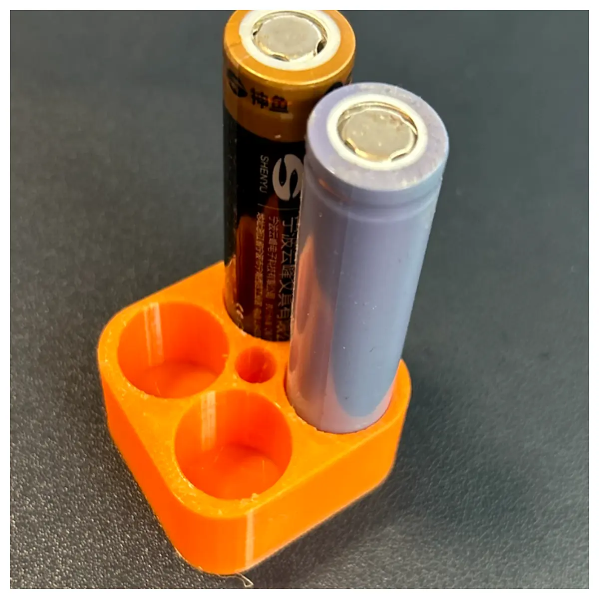 18650 Battery Holder Organizer Case Charger Stand Storage Box Battery Assembly Accessories