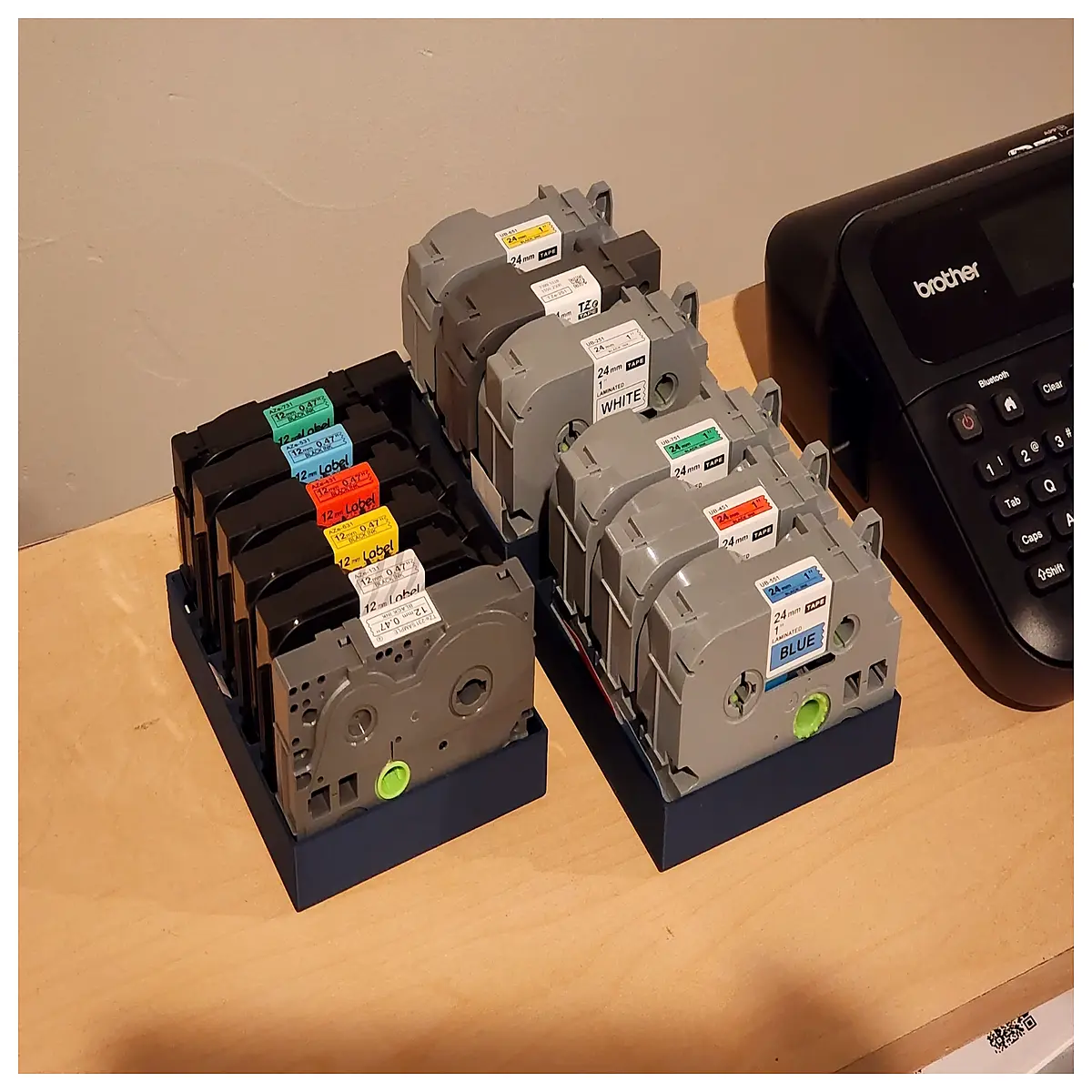 TZe Label Printer Accessories 24mm Slot Label Dispenser Tray For Label Printing Label Making Tools