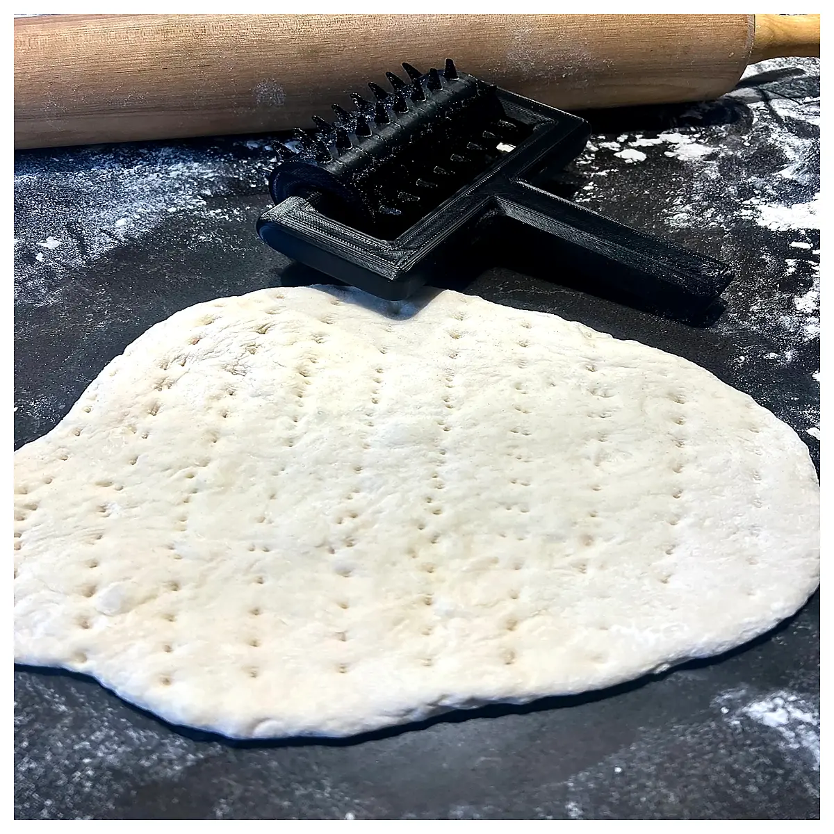 Pizza Dough Roller Fast Pizza Crust Making Kitchen Tool Dough Pizza Making Accessories Hole Puncher