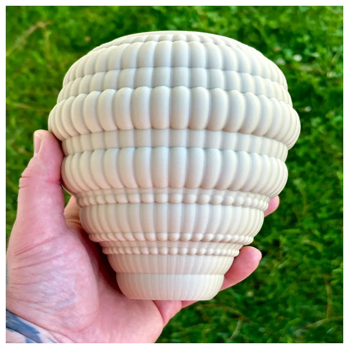 Eco Beehive Hornet Deterrent Beehive Control Garden Outdoor Hornet Protection Hornet Repellent Natural Beehive Defense