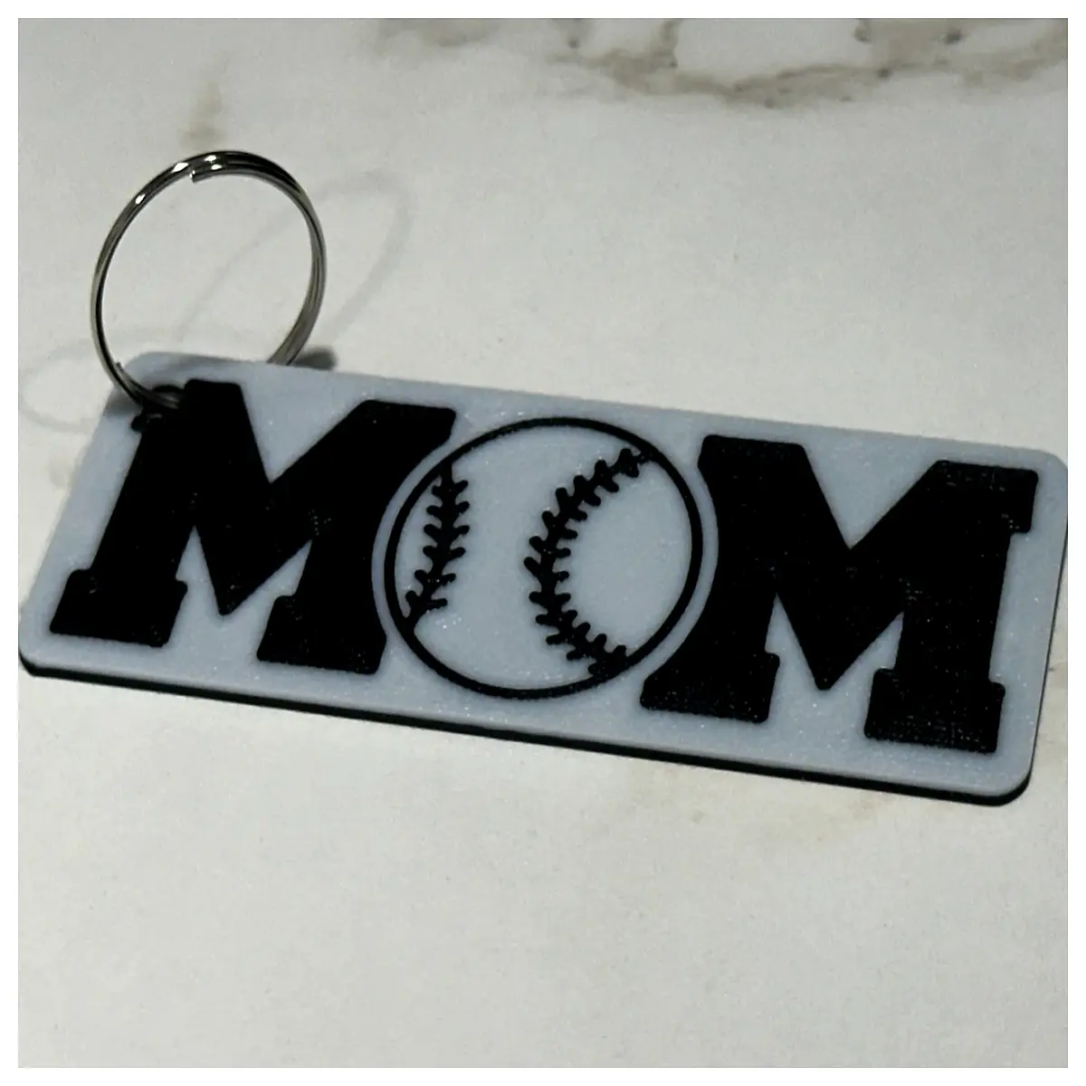 Baseball Mom Keychain Baseball Girl Gift Sports Memorial Keyring Kids Toy Baseball Theme Accessories