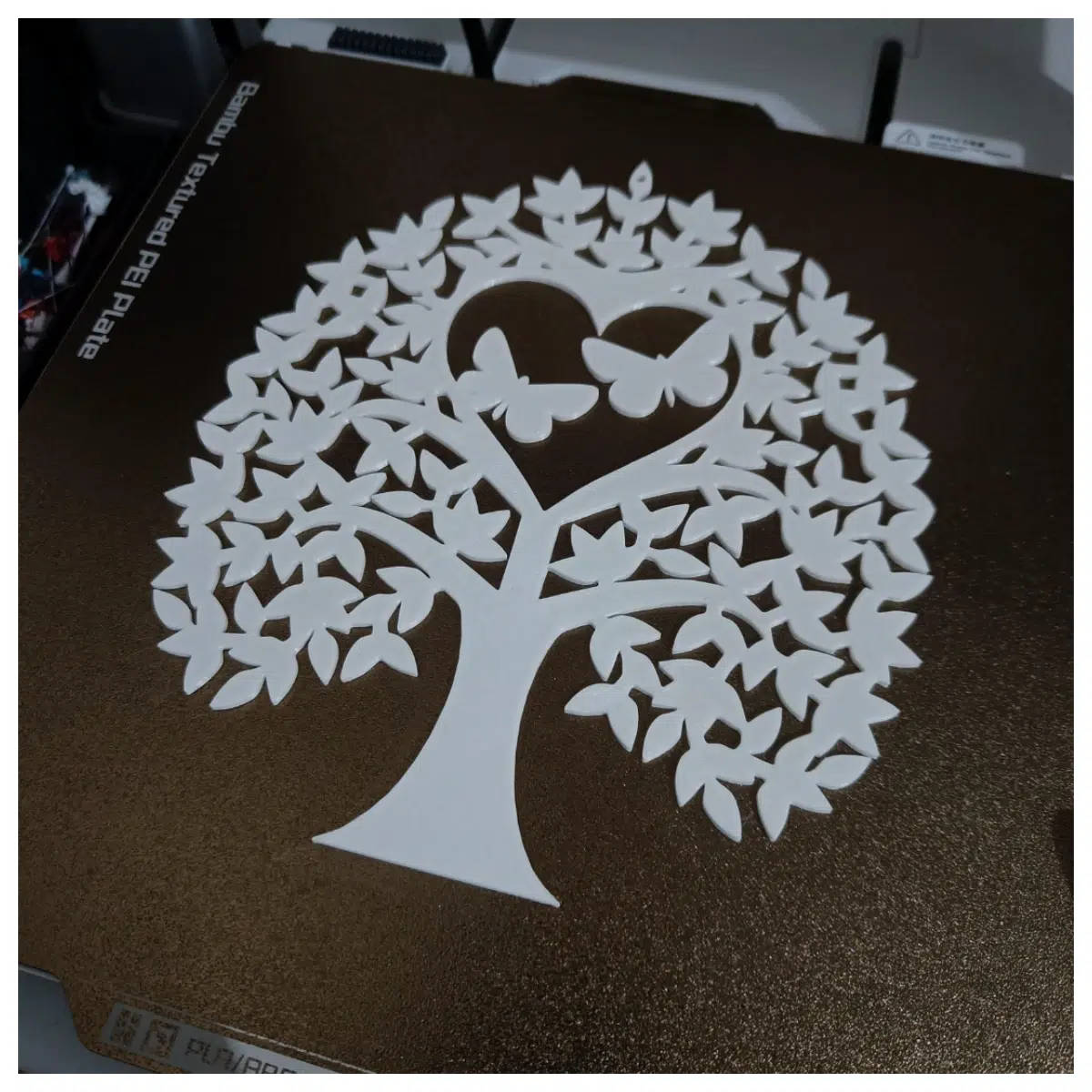 Ai Zi Tree Phone Case Silicone Cover Full Soft Protective Case for 14 Pro Max Phone Accessories Mobile Cover
