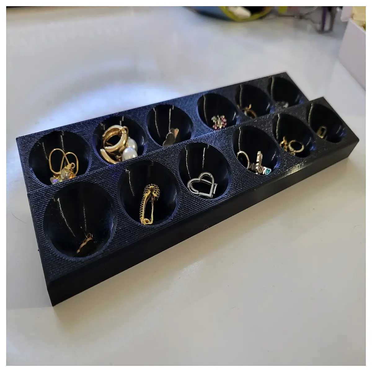 Earring Holder Display Jewelry Organizer Bedroom Desk Storage Case Protective Elegant 6 Earring Stands
