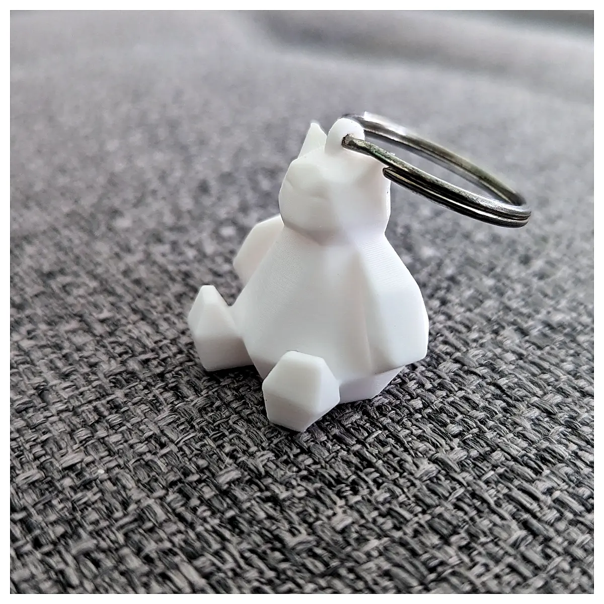 Kaby Low Poly Keychain Anime Collectible Kaby Figure Collection Accessory Keychain Charm Toy Figure