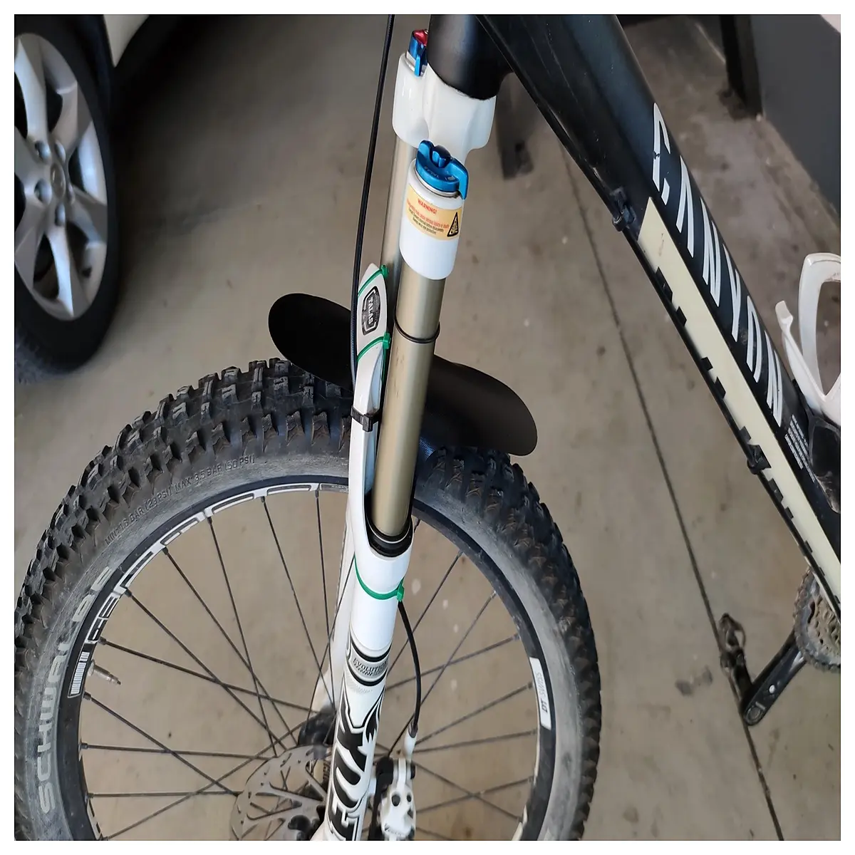 Mountain Bike Mudguards Front Mudguard Splash Guard Cycling Protection Mud Splash Wheel Accessories Gravel Bike Mudguards Suitable for Mountain Bikes