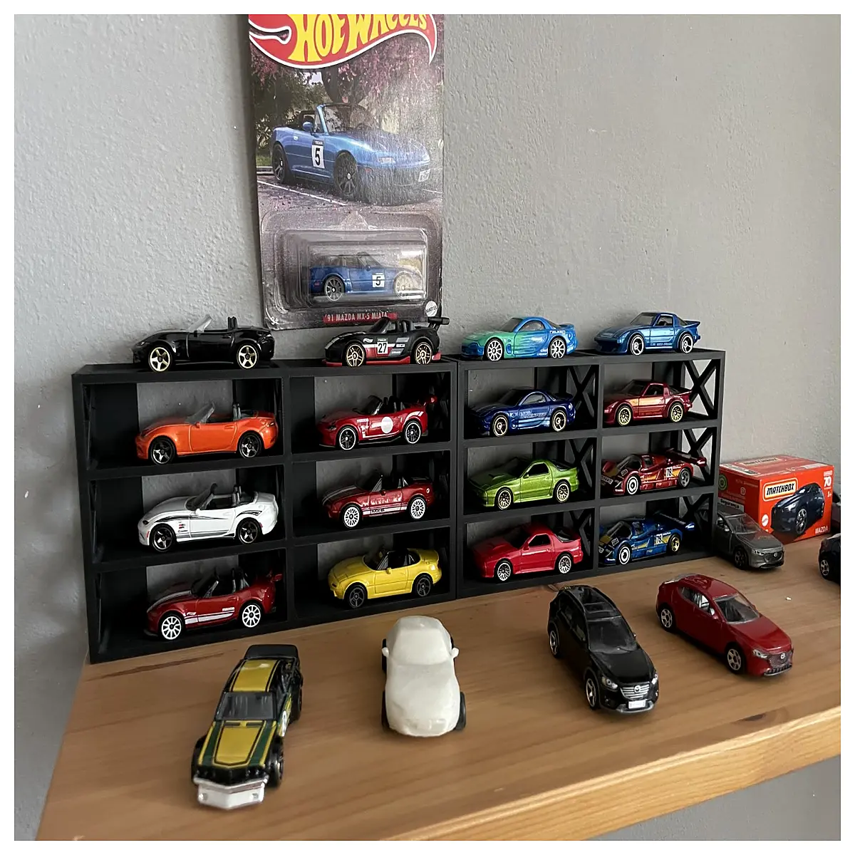Hot Wheel Display Stand 3x2 Retail Display Fixtures Store Shelving Showcase Stands Sales Display