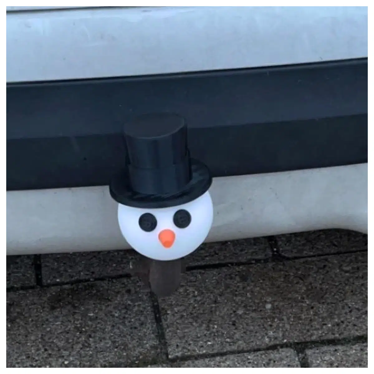 snowman shaped car accessories winter vehicle decor festive auto interior gifts holiday themed car ornaments