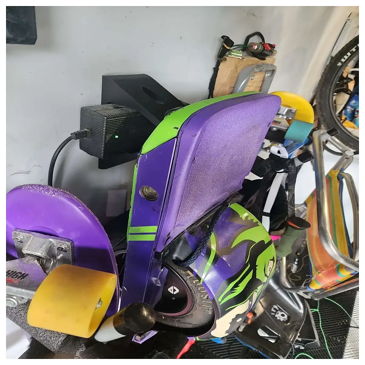 Onewheel Wall Mount Holder Hanging Bracket Indoor Riding Protection Accessory Scooter Parts Wall Support