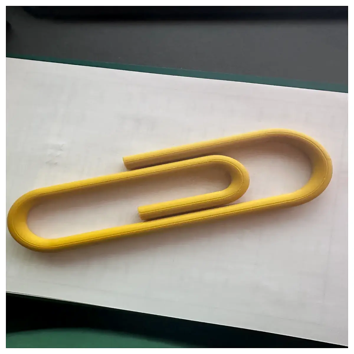 Hole Punches Paper Clips Desk Organizer Decorative Accessories Office Supplies Paper Holder Creative Gift