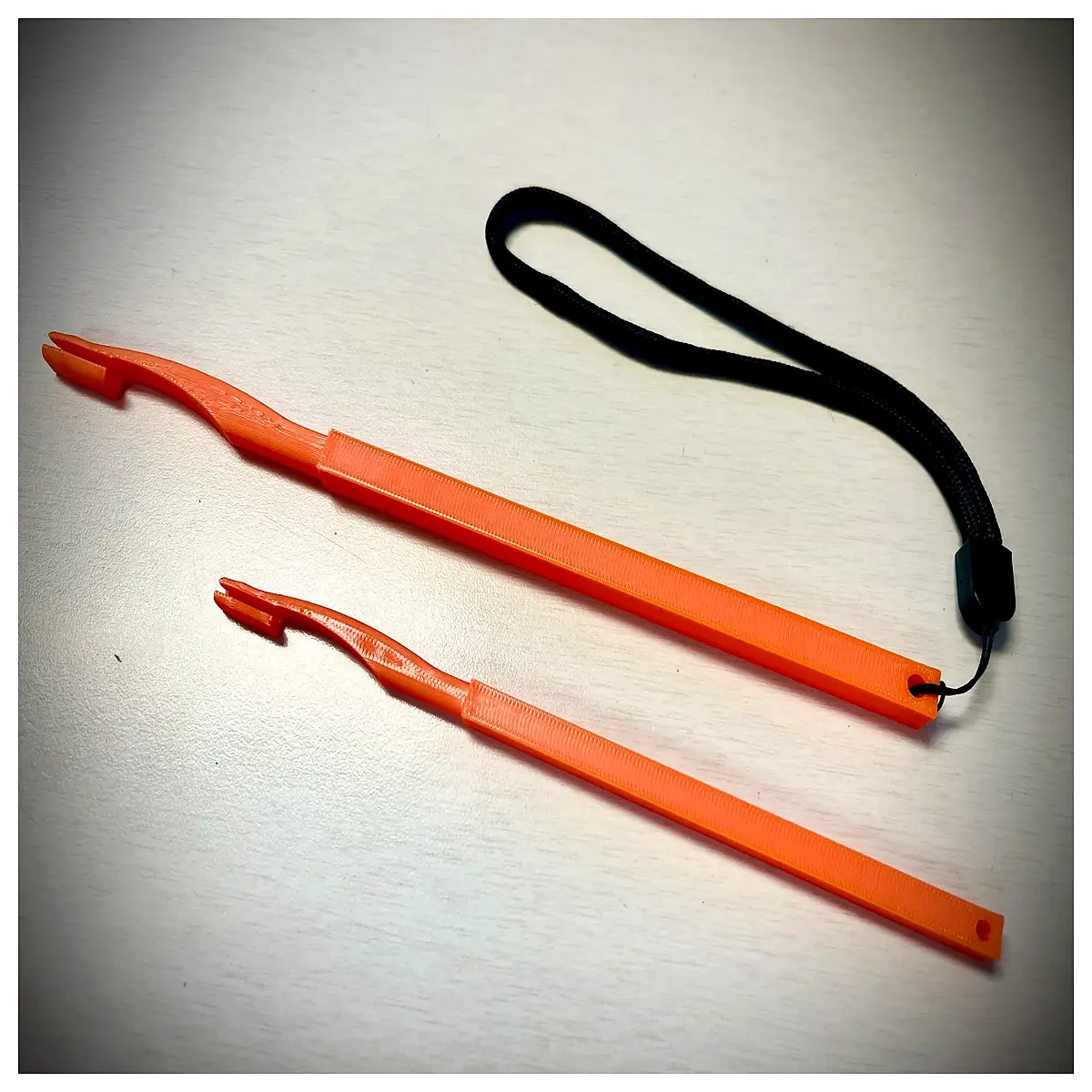 Square Handle Fish Dehooker Fishing Tool Bait Removal Hook Remover Suitable for Saltwater Freshwater Fishing Accessories