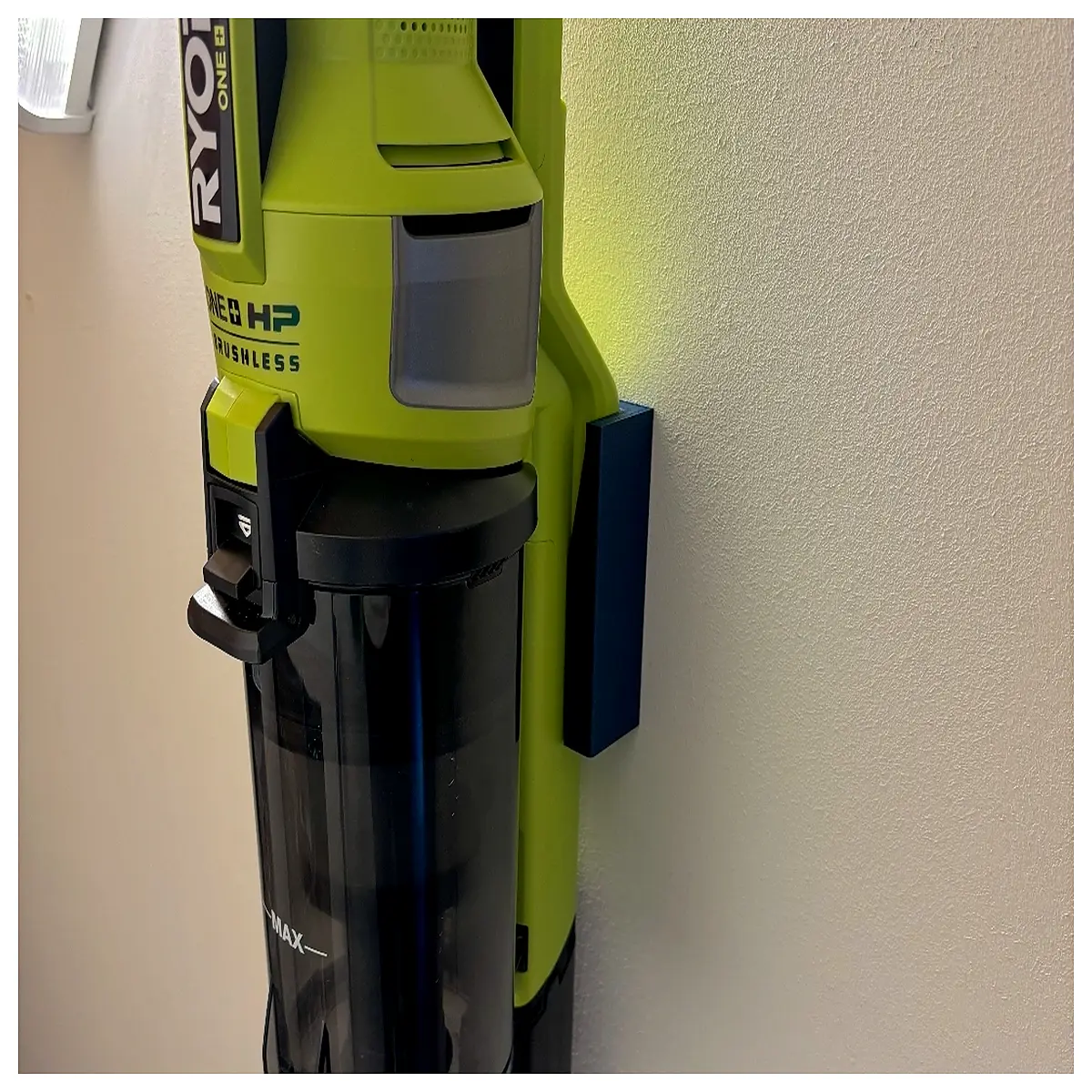 Ryobi Handheld Vacuum Wall Mount Holder Vacuum Storage Convenient Cleaning Home Multi Purpose