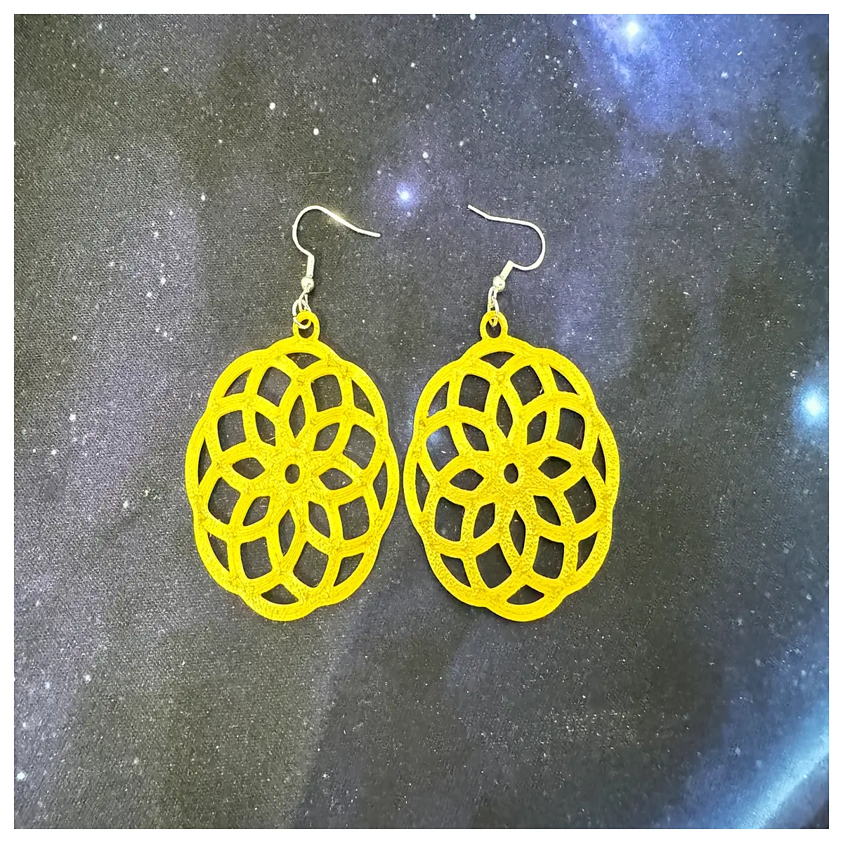 New Round Earrings Women s Fashion Accessories Simple Geometric Stud Earrings 3D Decoration Trendy Fashion Gift
