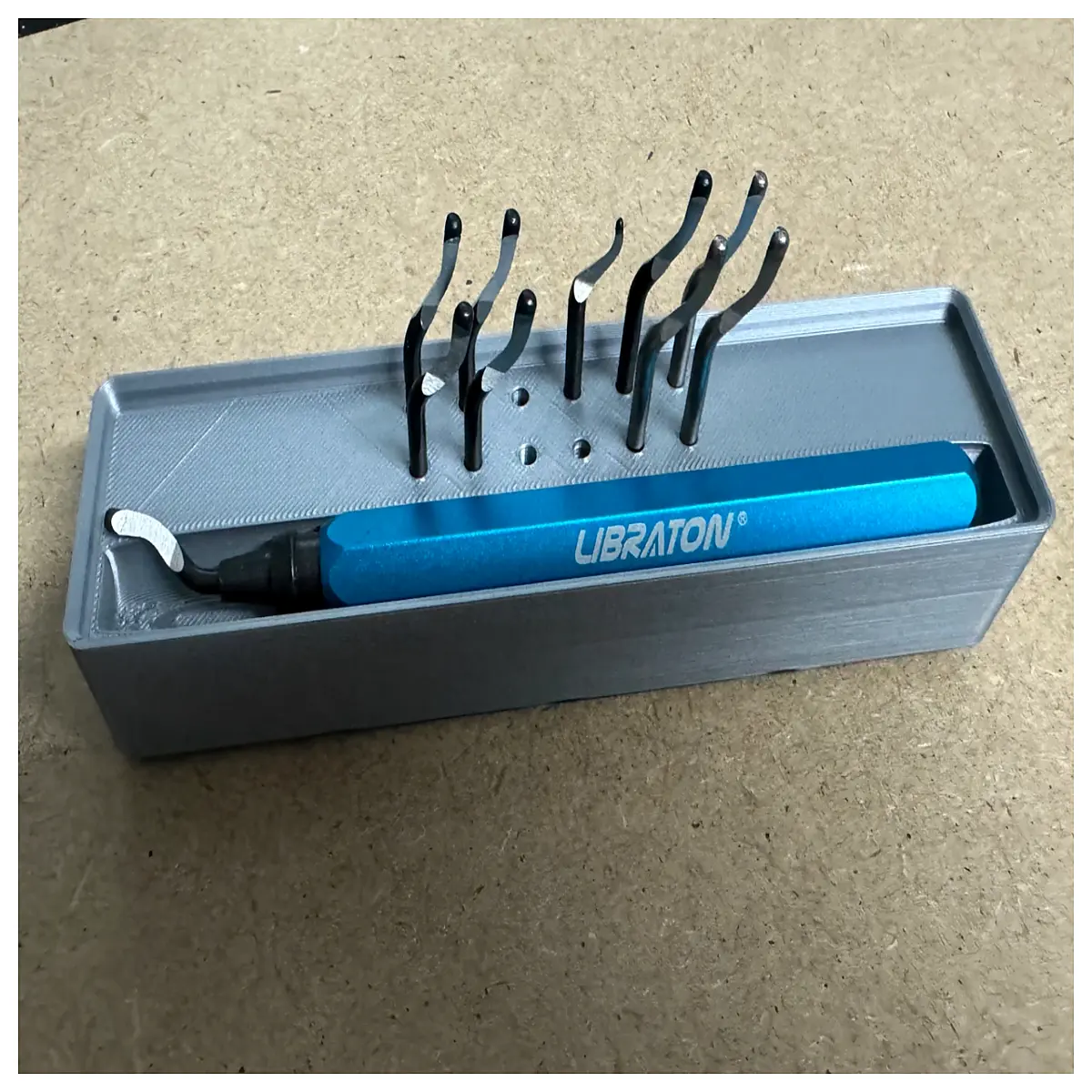 Gridfinity Dehooking Tool Rack Organize Tools Desk Storage DIY Space Optimization Part Storage Small Object Storage