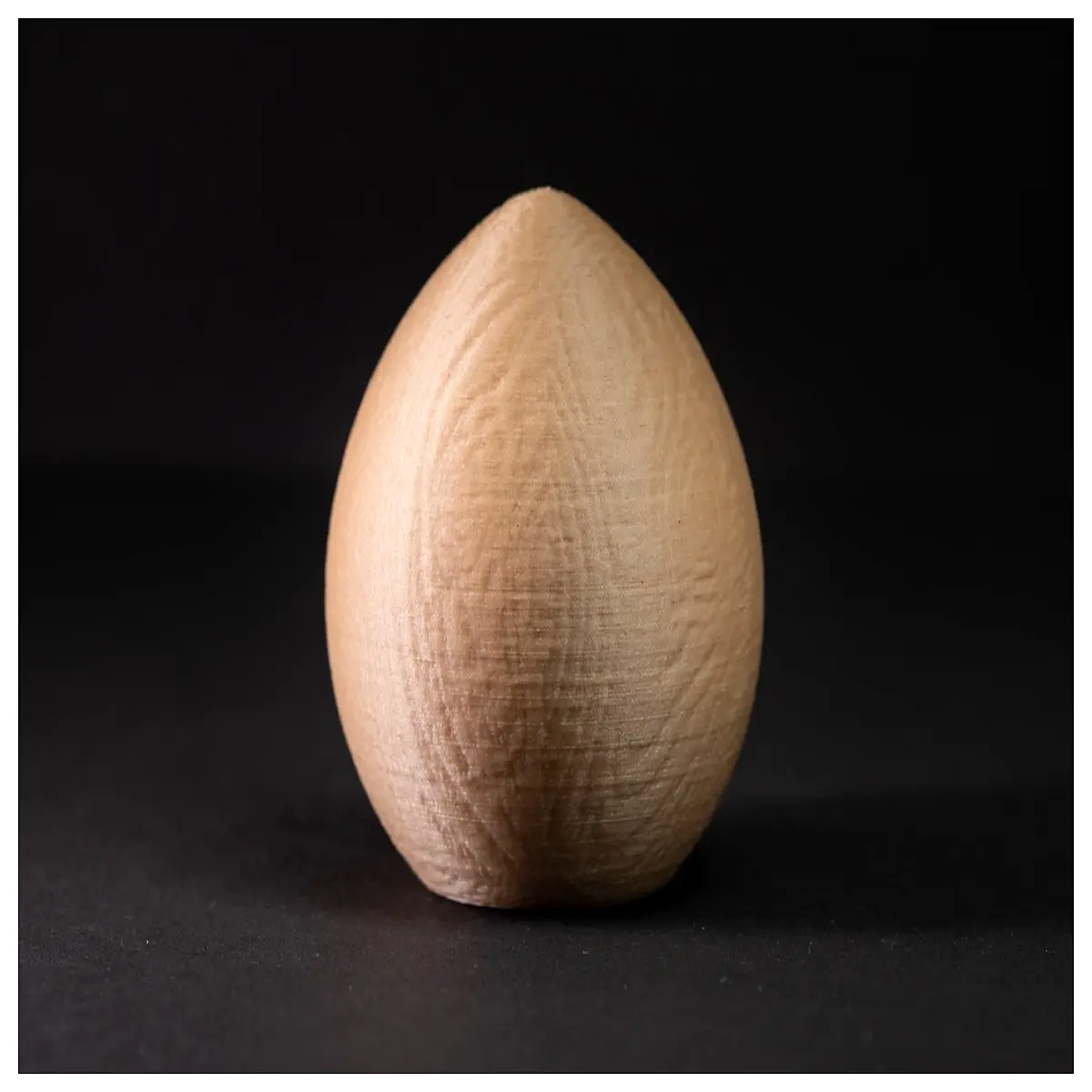 Wooden Egg Model Realistic Wooden Egg Decoration Desktop Display Figurine Art Piece Creative Gift