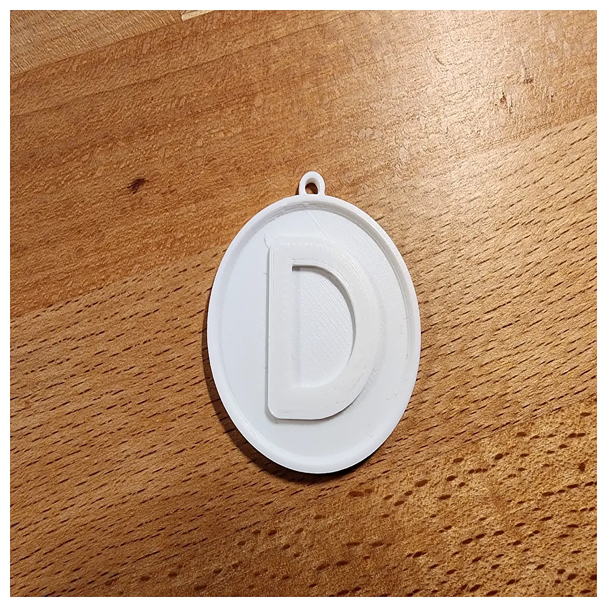 Letter D Round Keychain Car Accessory Decoration Keyring Hanging Charm Car Parts Keychains Accessories