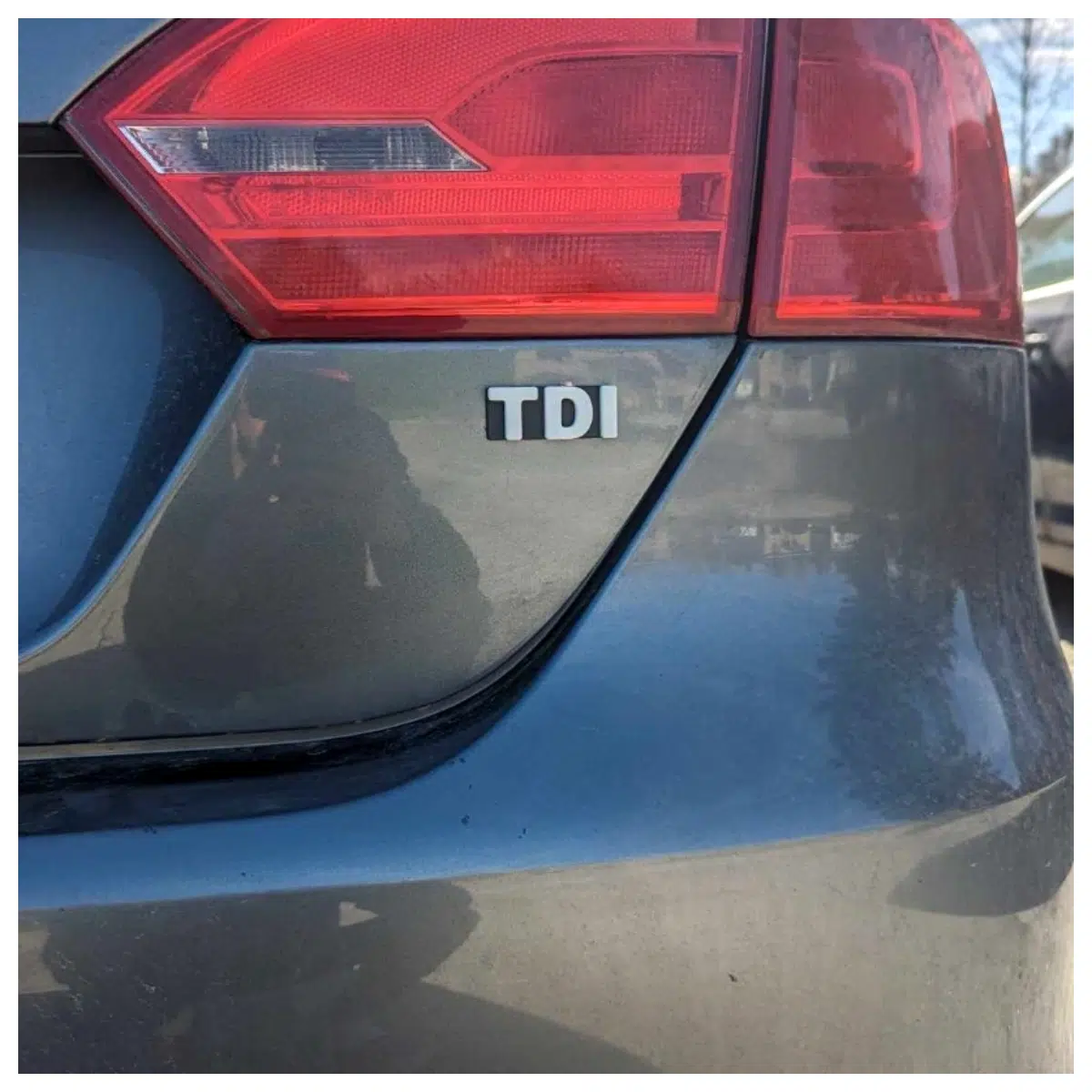 TDI Badge Car Emblem Decoration Automotive Accessory Badge Stickers Car Decoration Parts Vehicle Identification