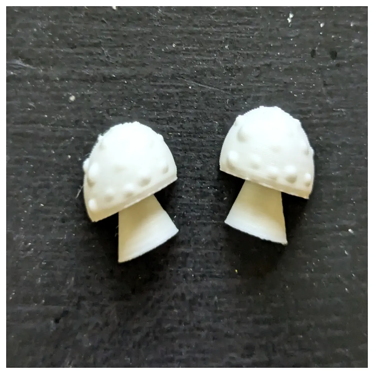 Mushroom Earrings Magnet Decorative Earring Accessories Creative Earring Closure Mushroom Earring Magnet Clip Teen Girl Earring Magnet