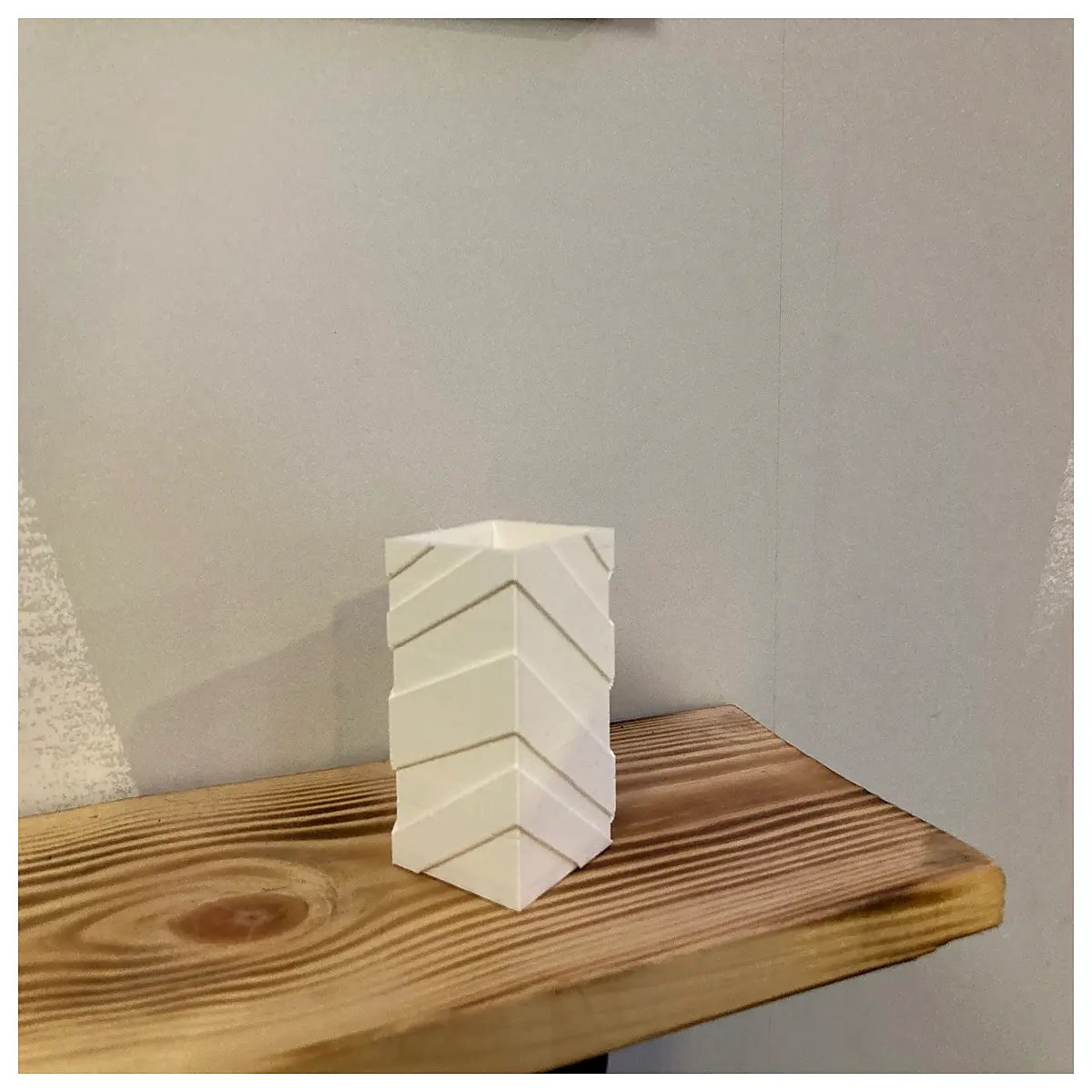 Small Vases Plant Pots Pen Holder Ceramic Vase Stand Desk Decoration Creative Flower Pot Feet Minimalist Modern