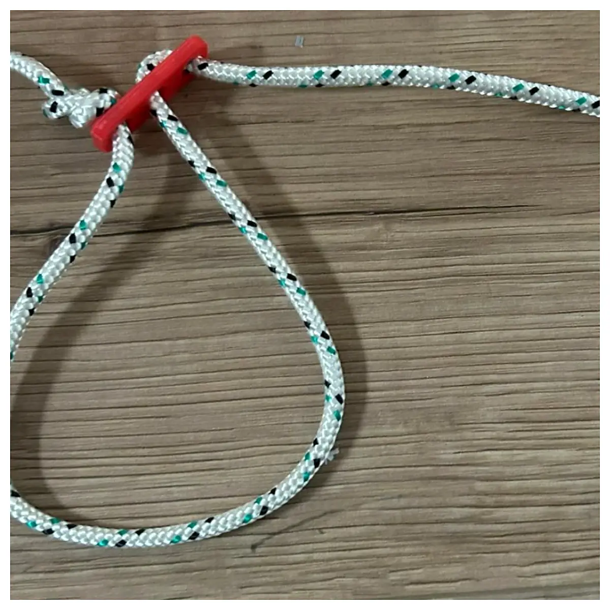 6mm Rope Tightener 8 Hole Rope Fixer Rope Gripping Tool Outdoor Sports Construction Gardening Accessories