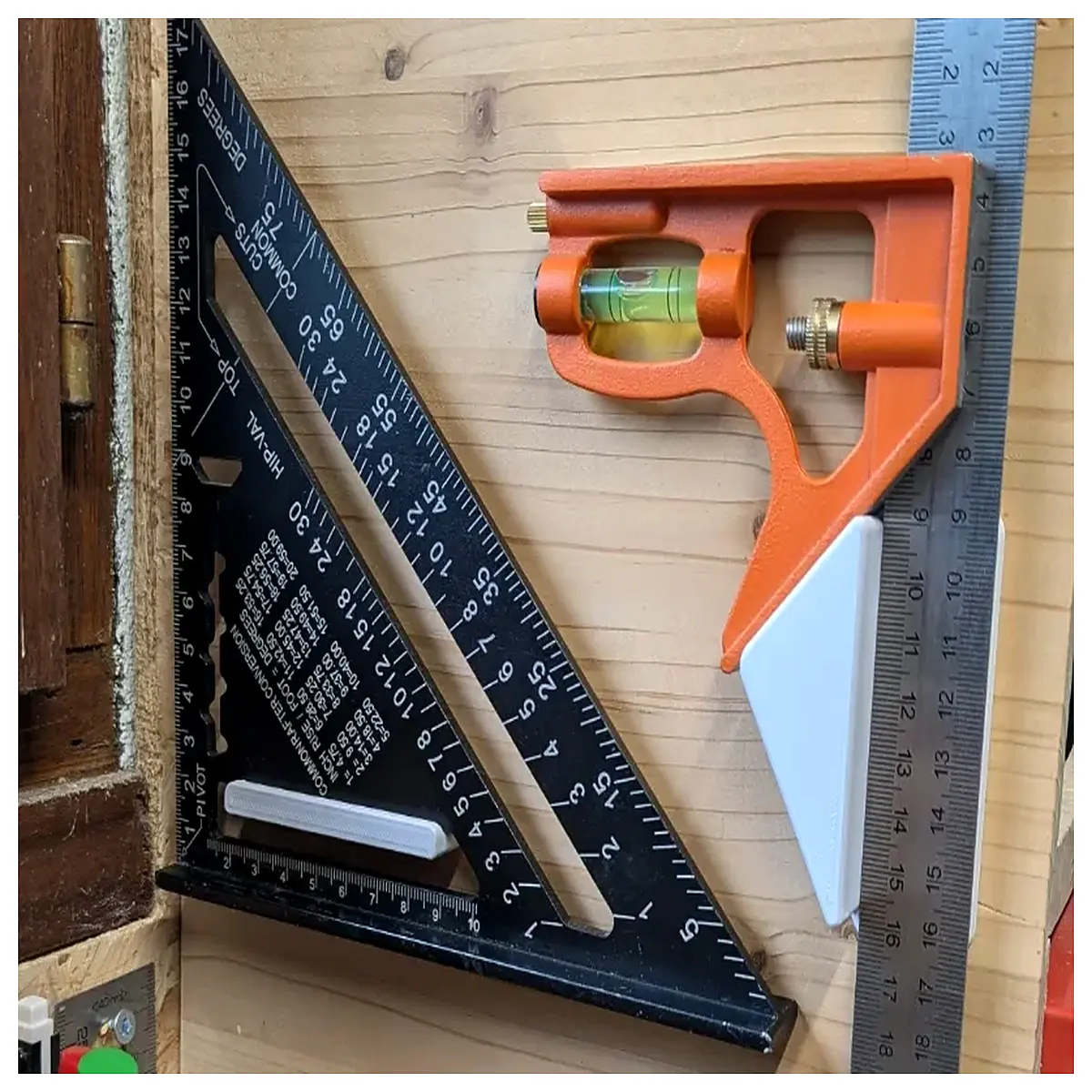 Carpenter s Level Stand Measuring Tool Construction Aid Dimension Ruler Measurement Support Stand
