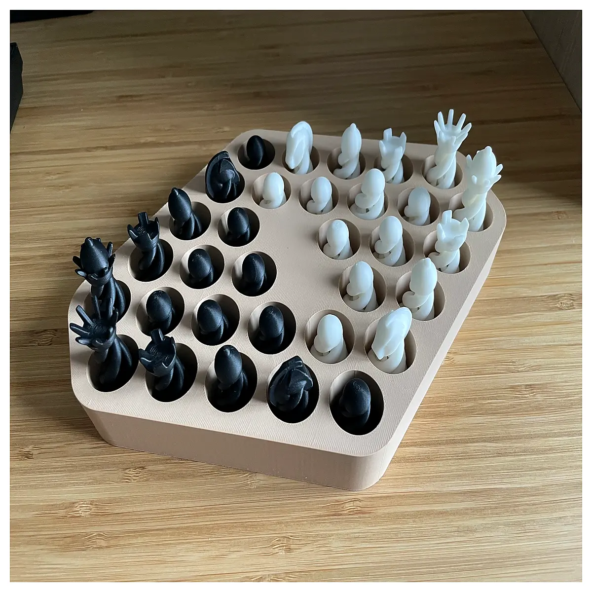 Chess Piece Tray Chessboard Stand Chessboard Support Chess Accessory Spiral Chess Tray Chessboard Holder