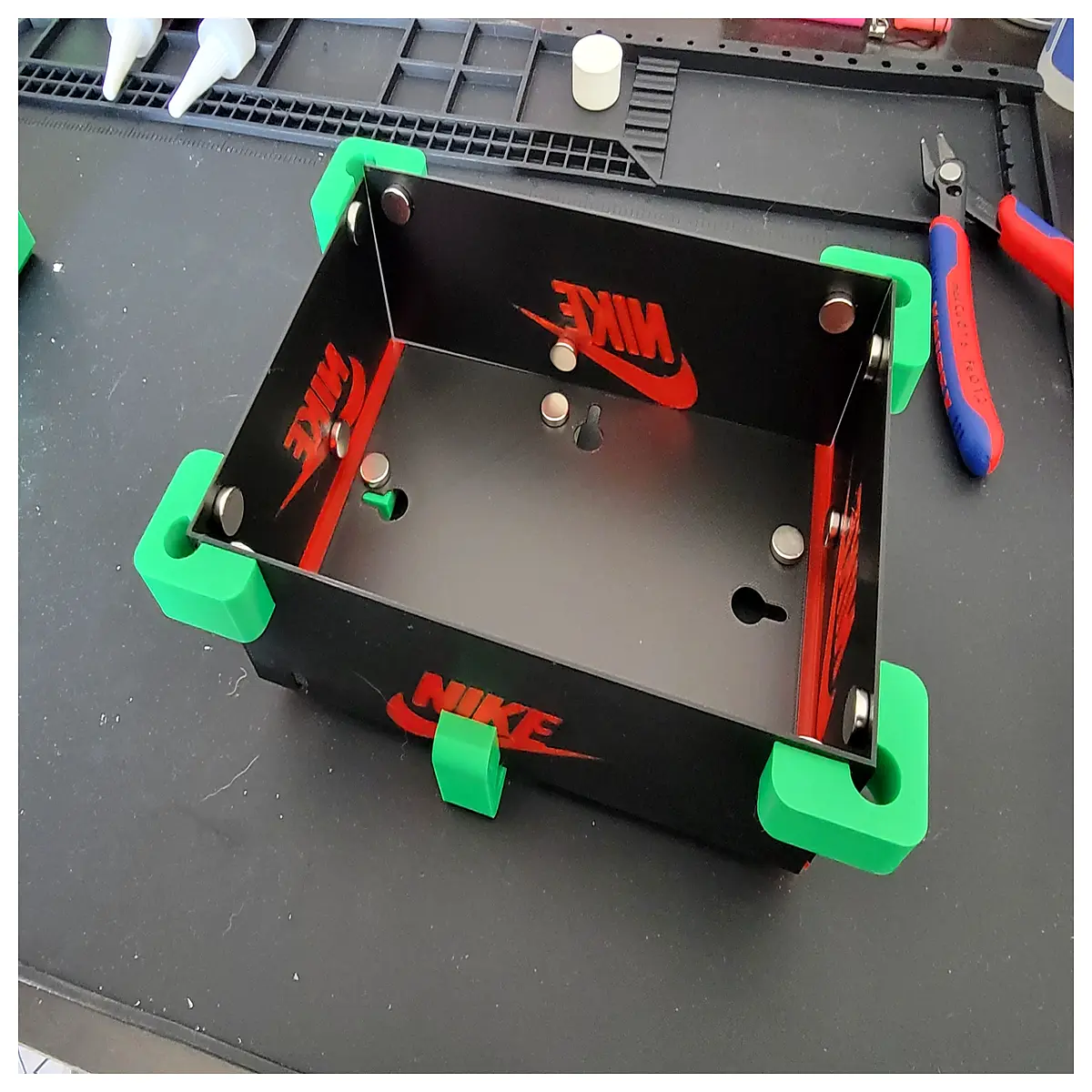 magnetic right angle clamp bracket hold welding holder tool organizer duty