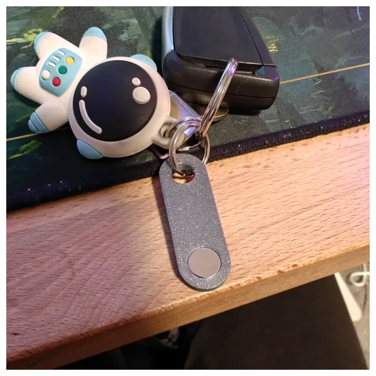 neodymium magnetic keychain holder for keys and badges duty metal clip with swivel ring