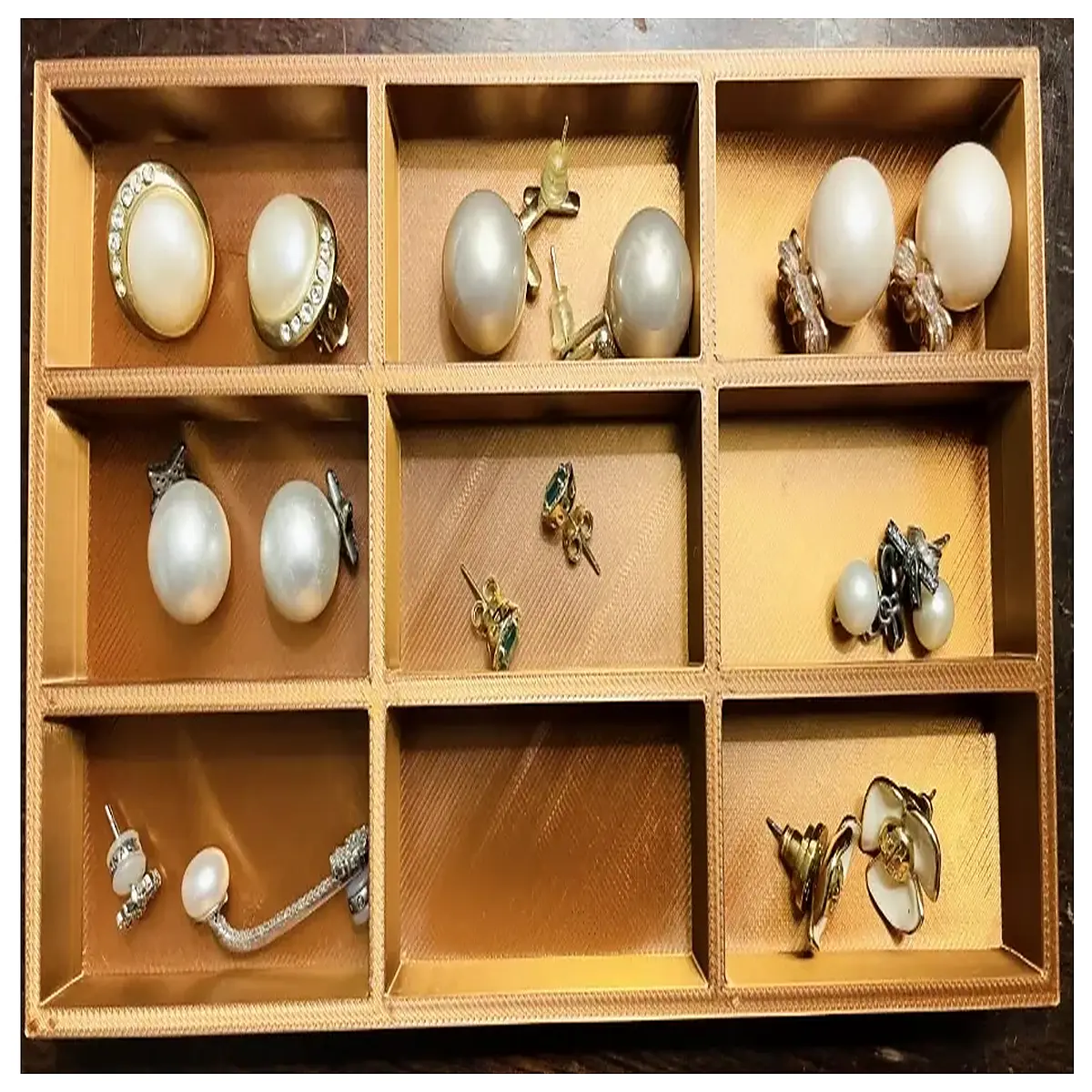 Earring Organizer Box Jewelry Storage Case Clip on Earring Holder Earrings Storage Solution Earring Organizer