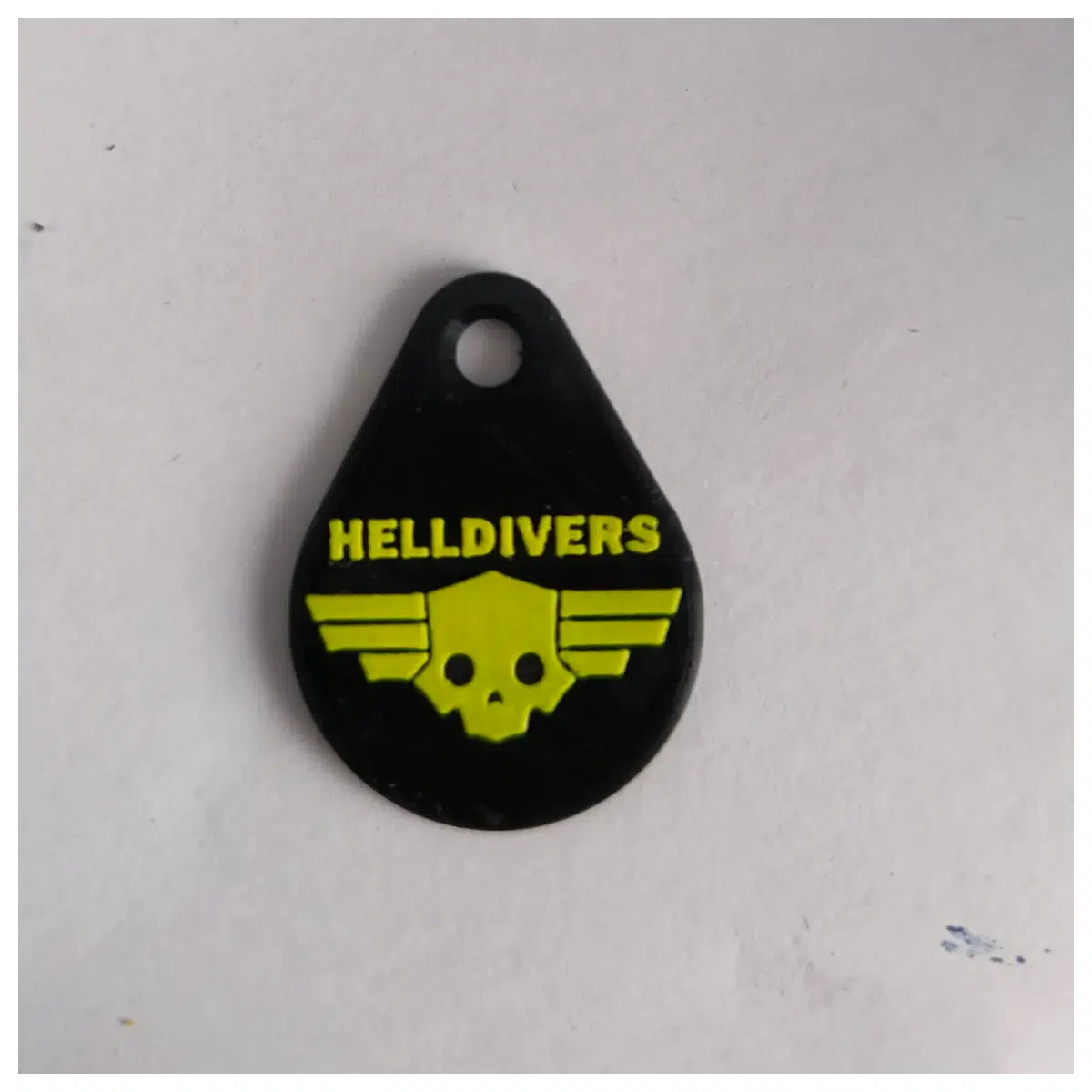 Helldivers Cranium Keychain Democracy Liberation Commemorative Item Space War Collectible Helldivers Keychain
