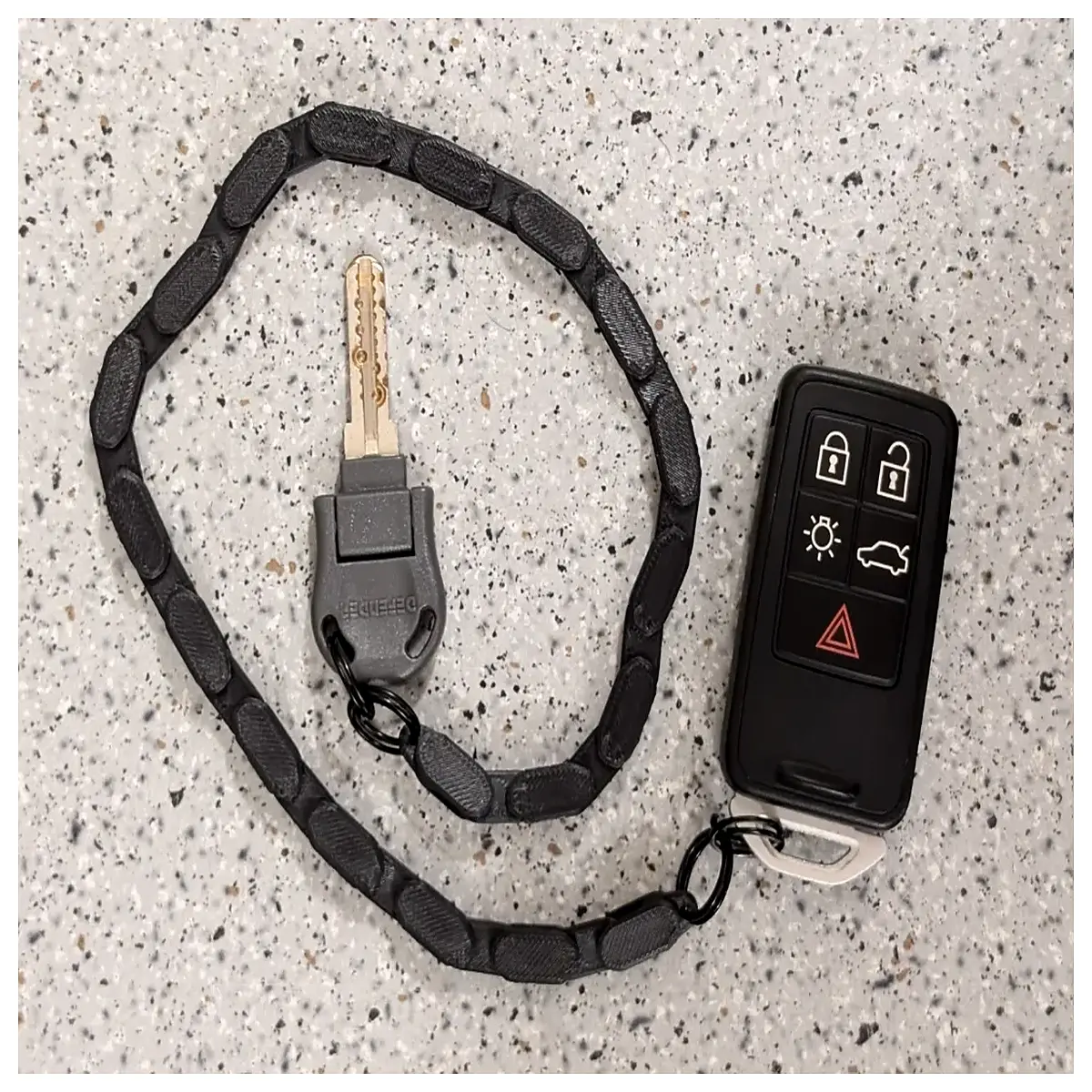 Steering Wheel Lock Key Chain Car Driving Security Anti Theft Accessory Keyring Vehicle Parts
