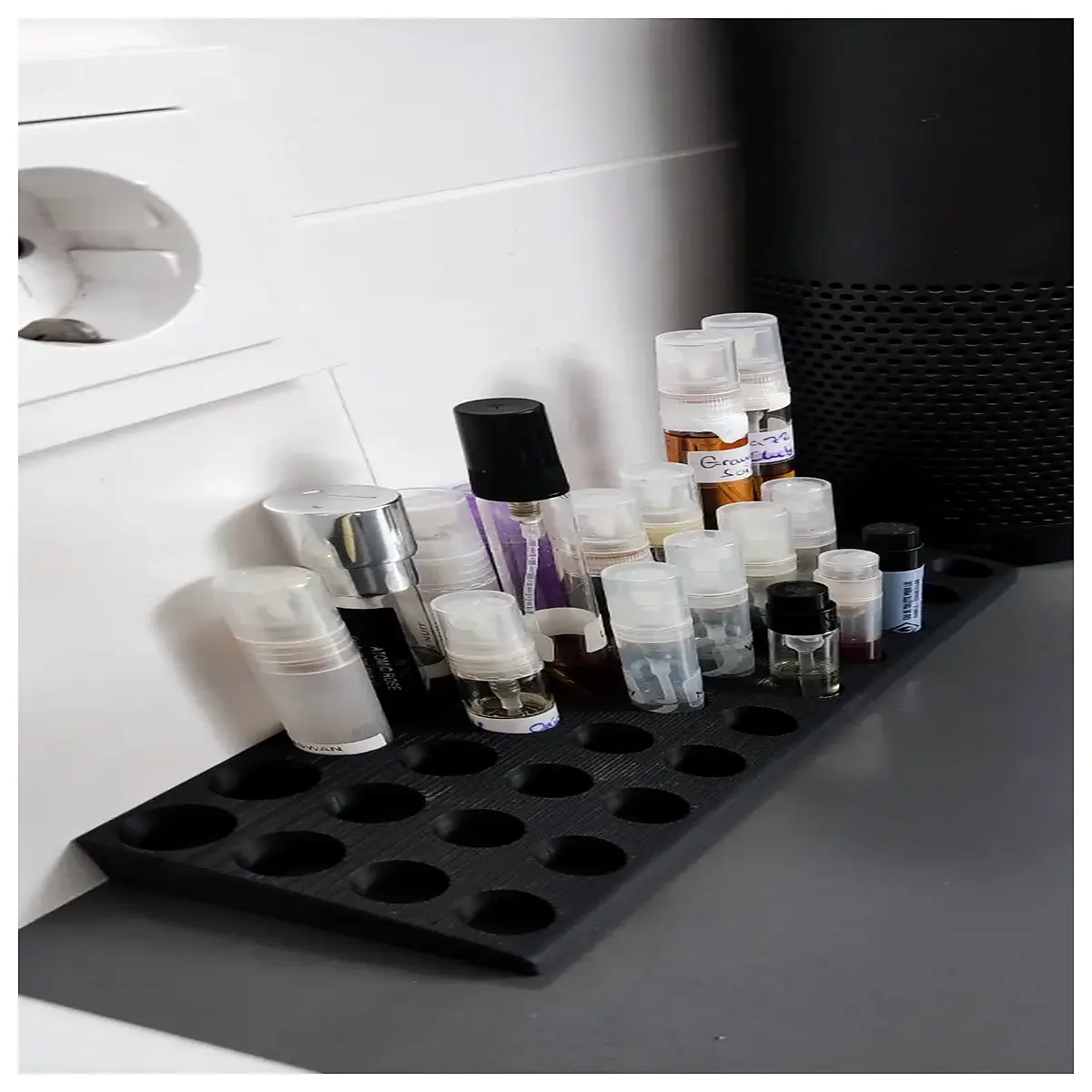 Perfume Display Stand Various s Fragrance Display Cabinet Indoor Display Office Placement Decoration Shelf Aroma Diffusion