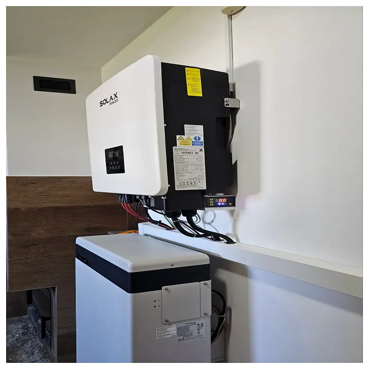 Solar Inverter Box Cooling Accessory Boost Efficiency PV System For Solar Power Generation