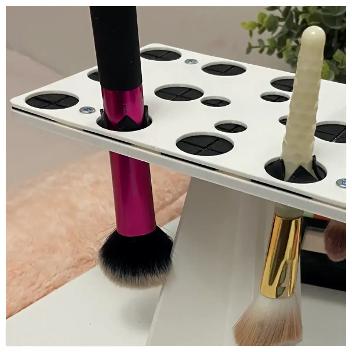 Makeup Brush Organizer Brush Holder Stand Desk Organizer for Brushes Cosmetic Display Rack Brush Storage Solutions