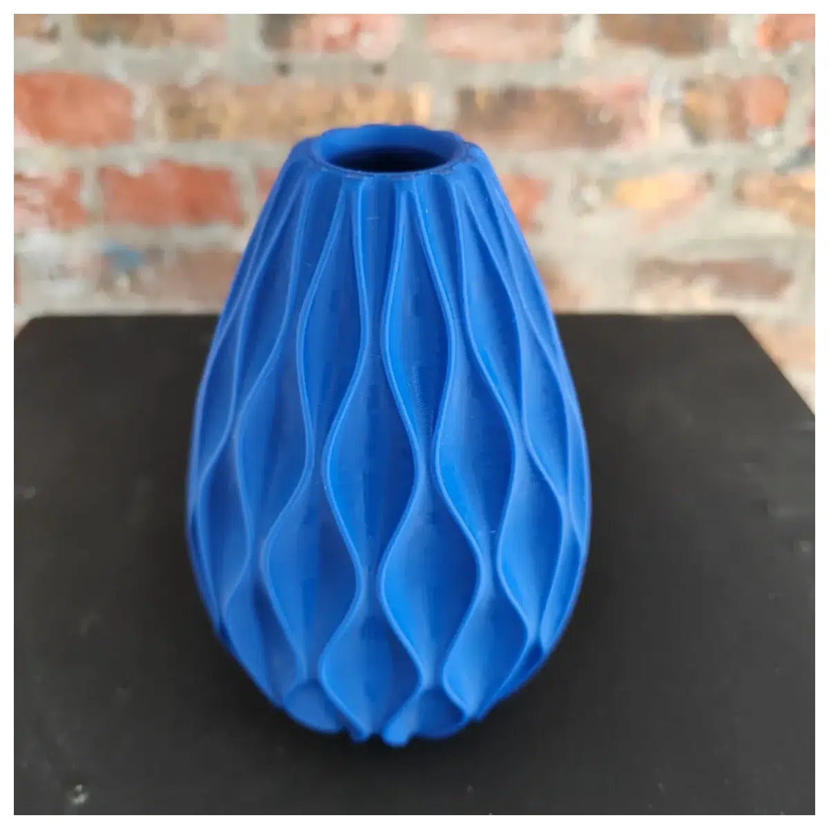 Wave Vase Modern Home Decor Art Sculpture Water Feature Ceramic Floral Arrangement Creative Gift