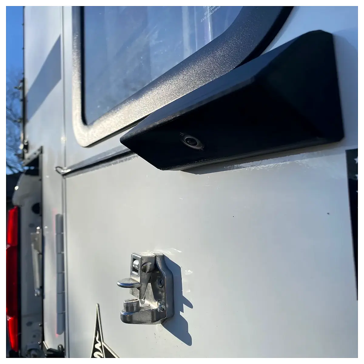F250 Tailgate Camera Mounting Vehicle Rear View Monitor System Tail Camera Relocation Box Car Accessories
